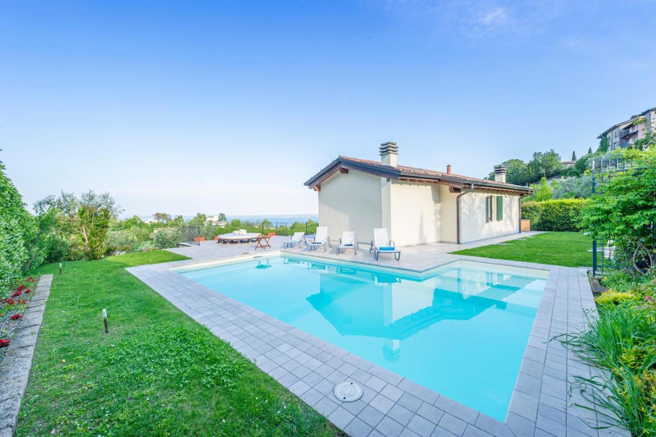 Villa Pratello Padenghe sul Garda Exterior photo